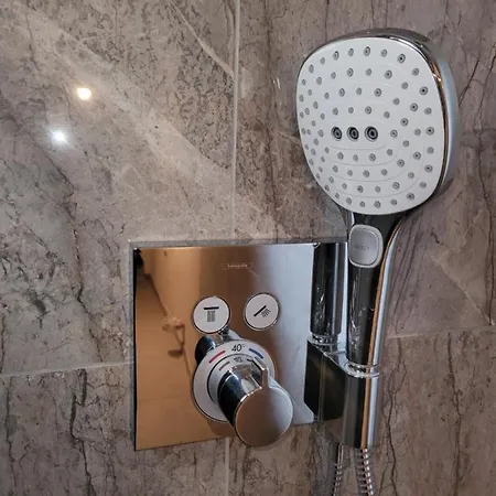 i24rooms - Gästezimmer, FeWo mit eigenem Garten Legau Exterior foto