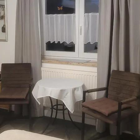 i24rooms - Gästezimmer, FeWo mit eigenem Garten Legau Exterior foto
