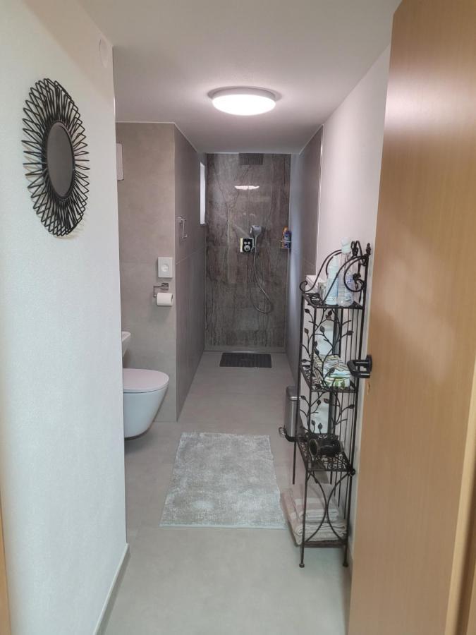 Apartment I24rooms - Gästezimmer, Mit Eigenem Garten Legau