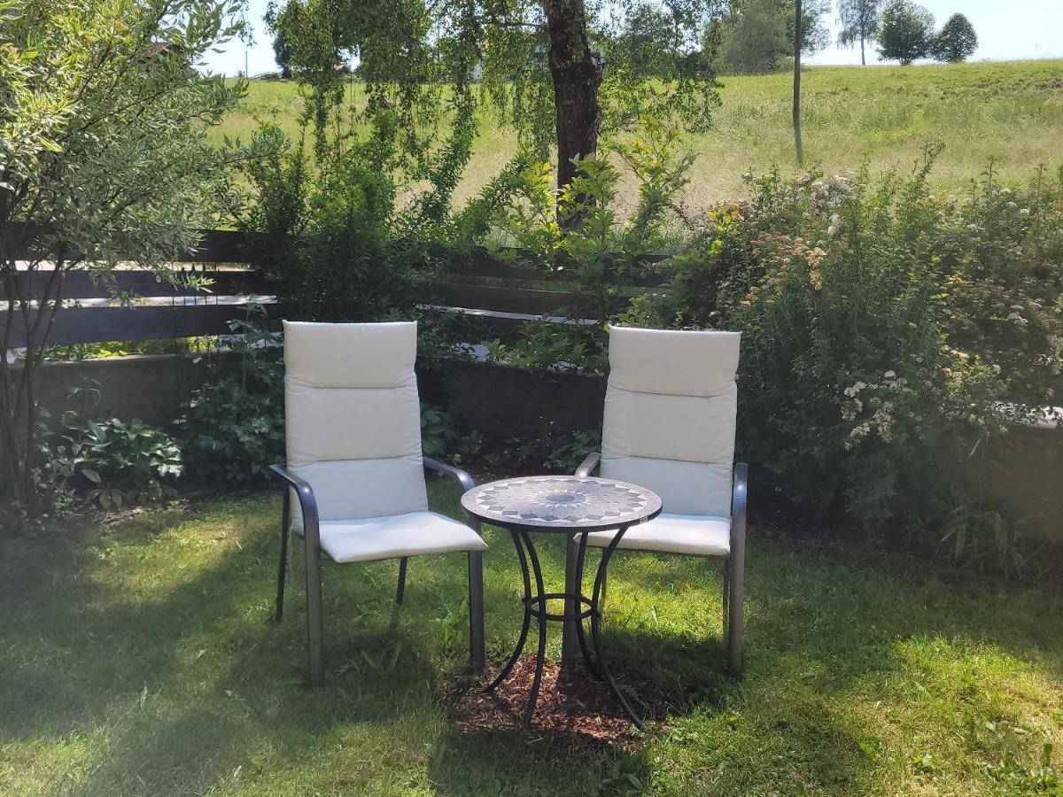 Apartment I24rooms - Gästezimmer, Mit Eigenem Garten