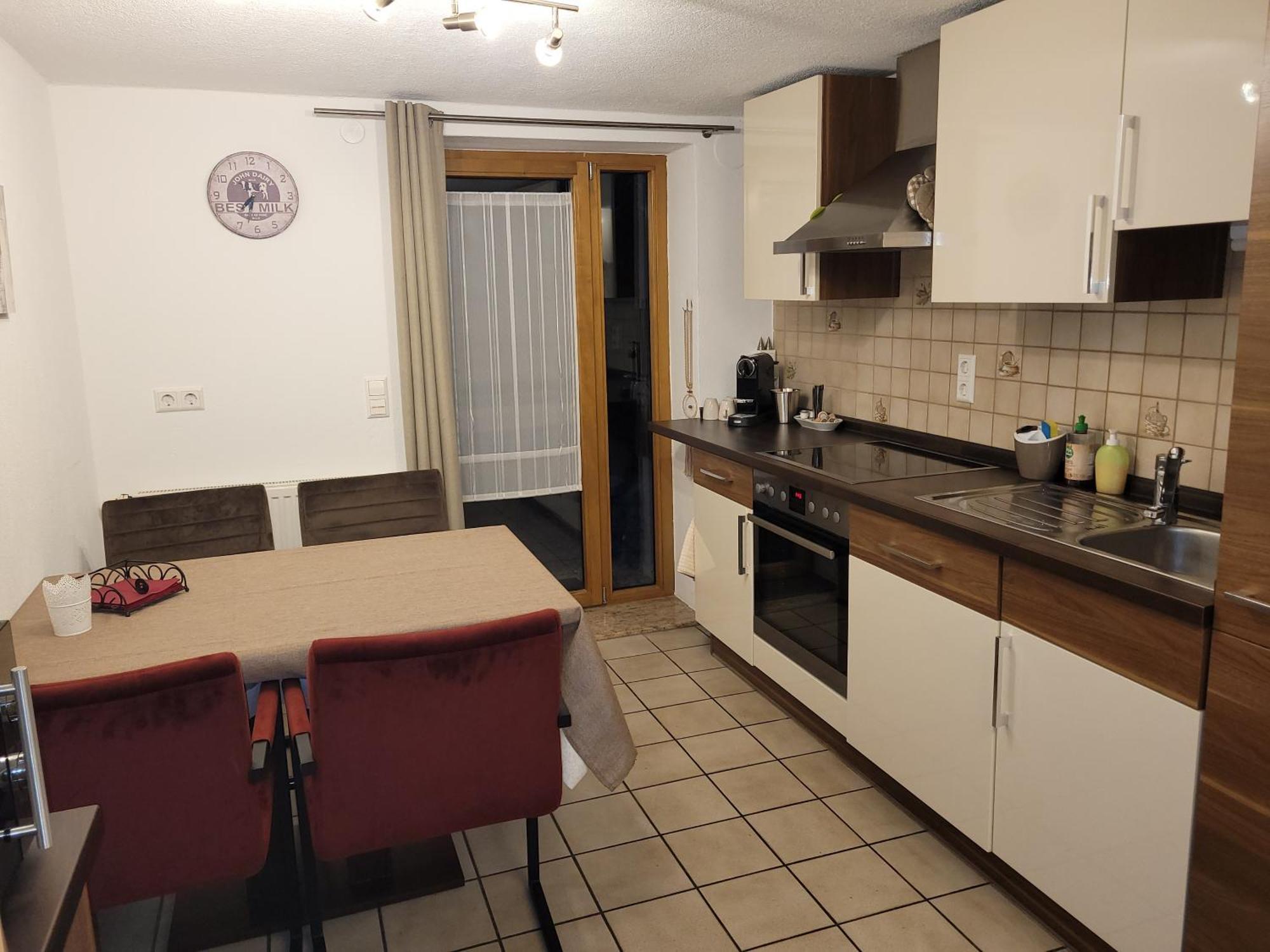 Apartment I24rooms - Gästezimmer, Mit Eigenem Garten